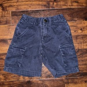 Oshkosh cargo shorts ⭐️